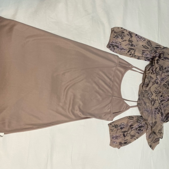 DEX mesh dress with attached slip✨ - Picture 3 of 7